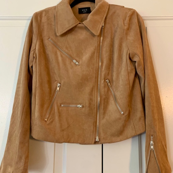 Vici Suede Moto Jacket in Large - Picture 6 of 11